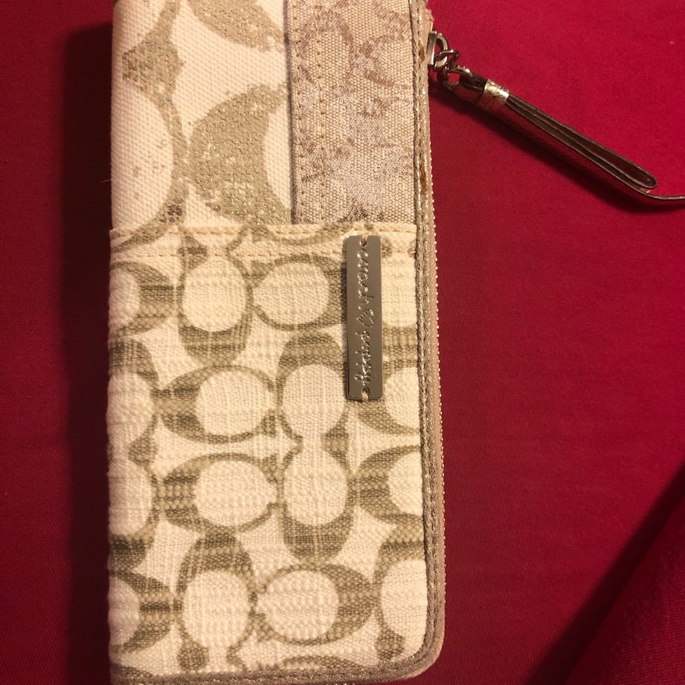 Coach Poppy Wallet